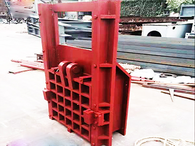 长三角地区深水铸铁闸门水下部件检查方案|科学**、**保障运行安全